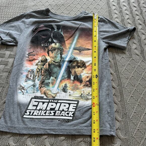 HTF Star Wars Empire Strikes Back Boys Tee ~ FITS 8! - Picture 6 of 12